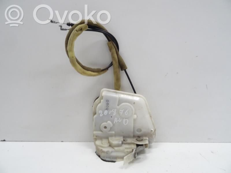 Mazda 2 Front door lock 