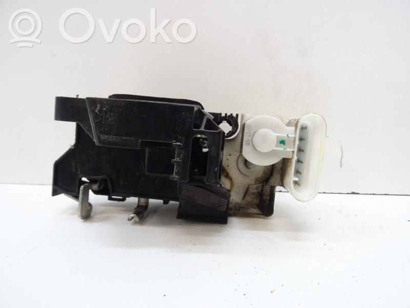 Fiat Doblo Zamek drzwi przednich 