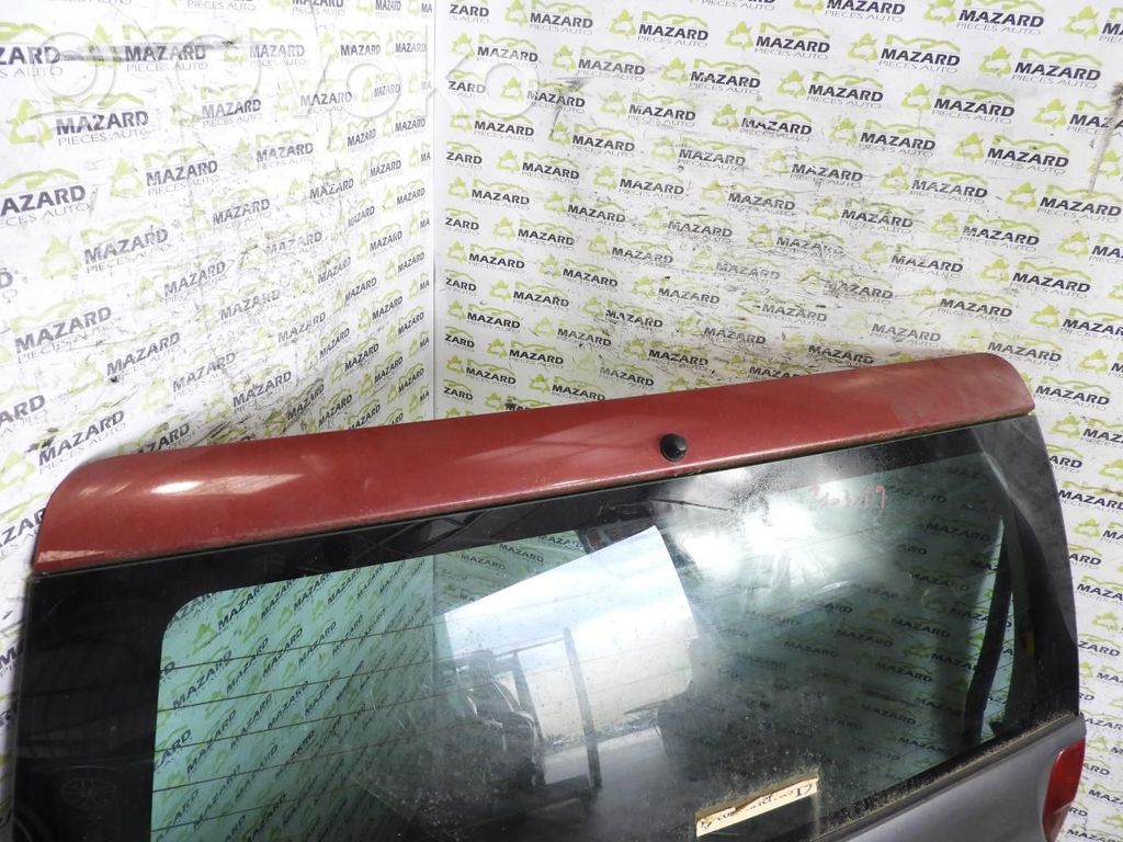 Nissan Terrano Tylna klapa bagażnika 