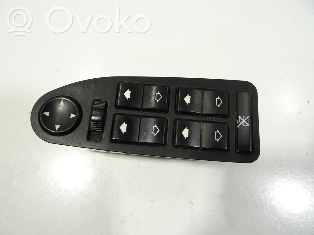 BMW 5 E39 Electric window control switch 
