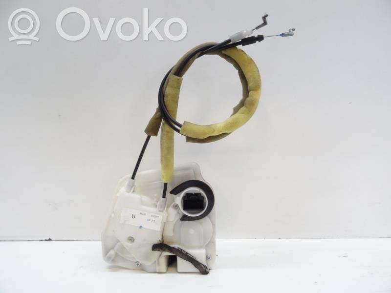 Mazda 2 Front door lock 