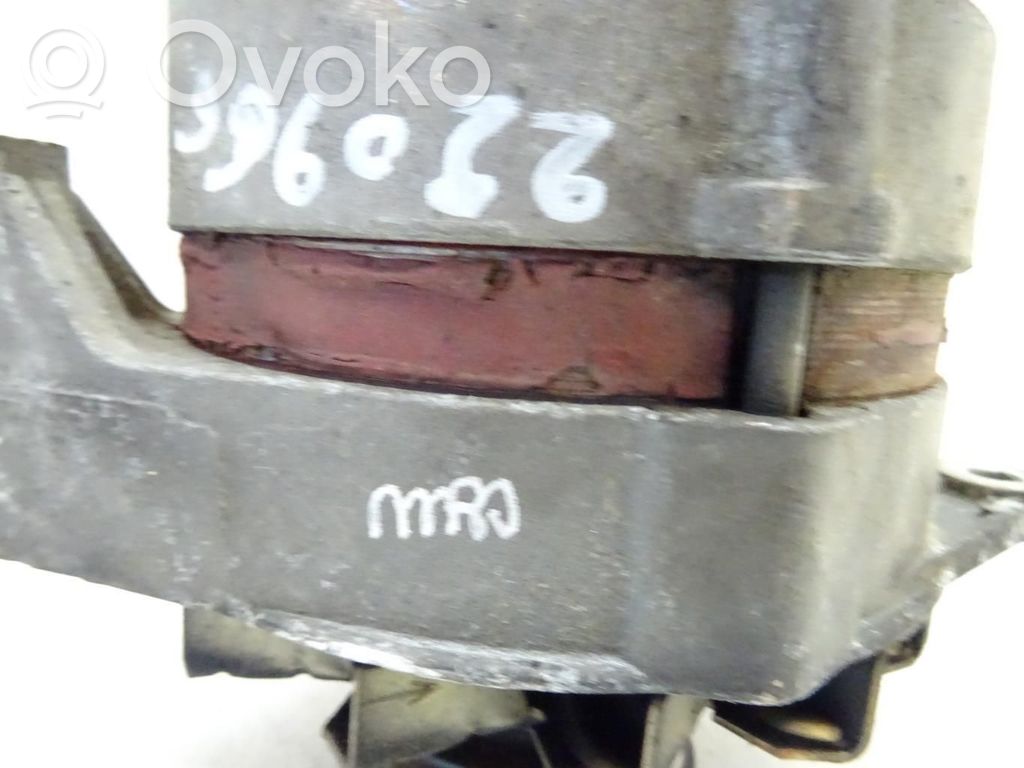 Generator/alternator   01442