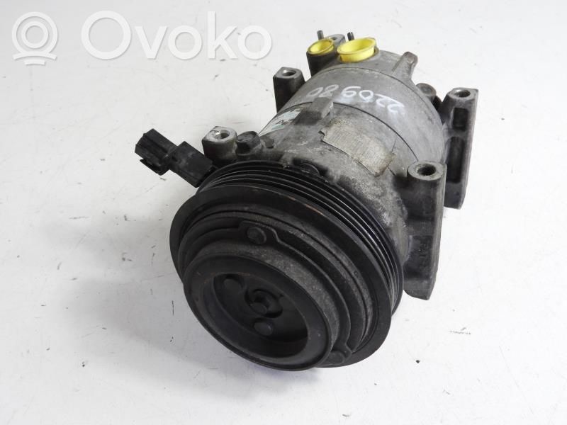 Hyundai i20 (PB PBT) Kompresor / Sprężarka klimatyzacji A/C 