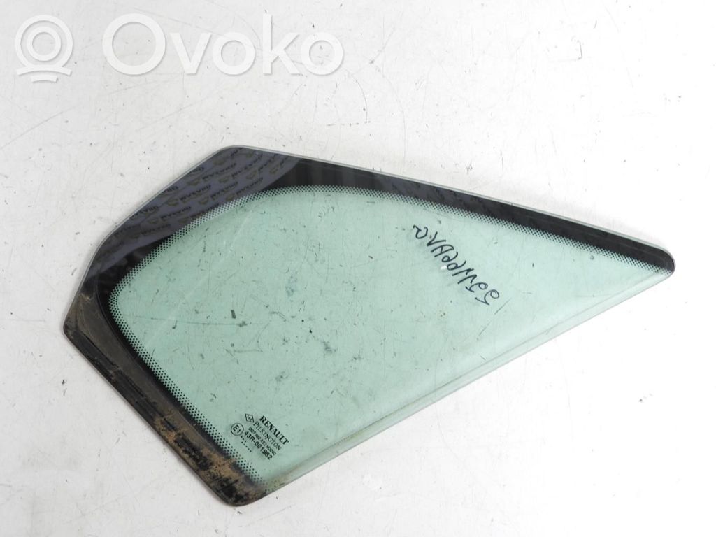 Renault Modus Etuoven kulmalasi, neliovinen malli 