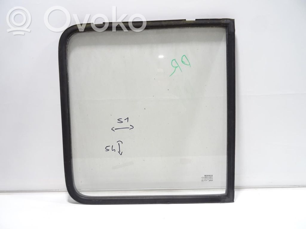 Rear side window
