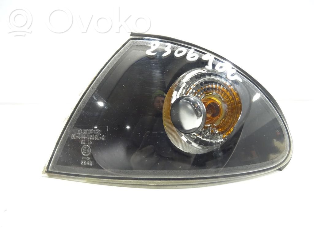BMW 3 E46 Front fender indicator light 