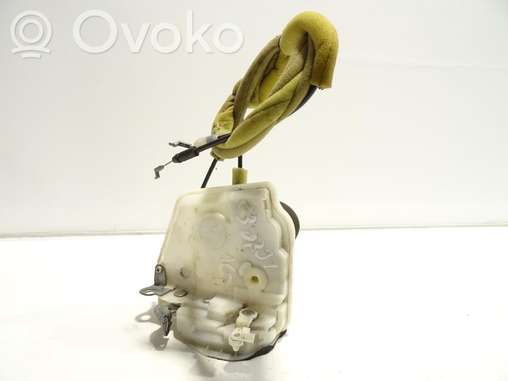 Mazda 2 Front door lock 