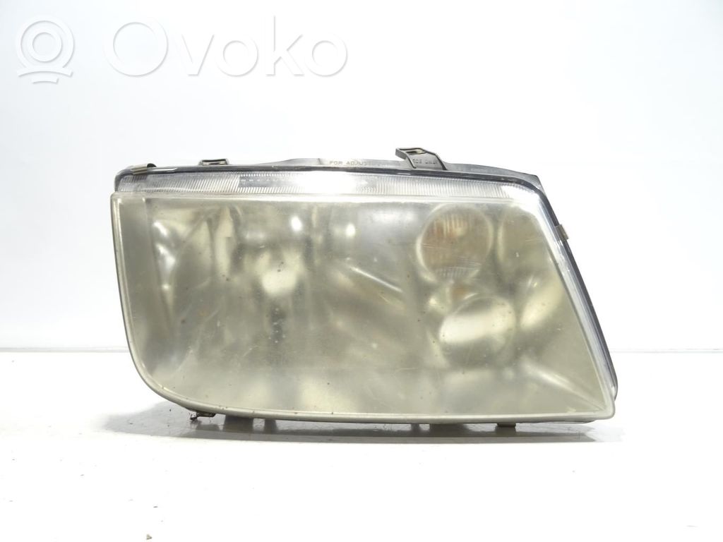 Volkswagen Bora Lampa przednia 