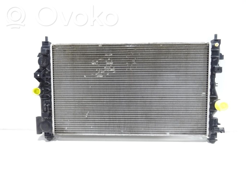 Opel Astra J Coolant radiator 