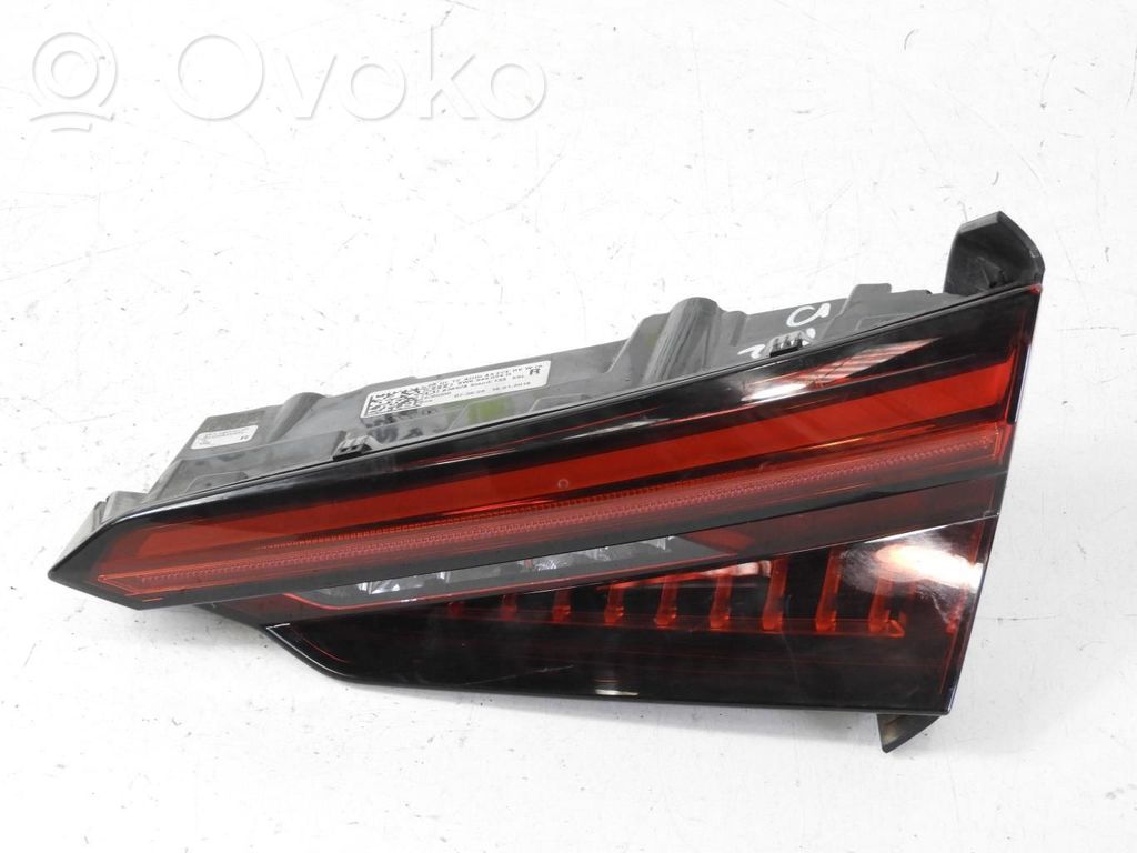 Audi A5 Lampy tylnej klapy bagażnika 