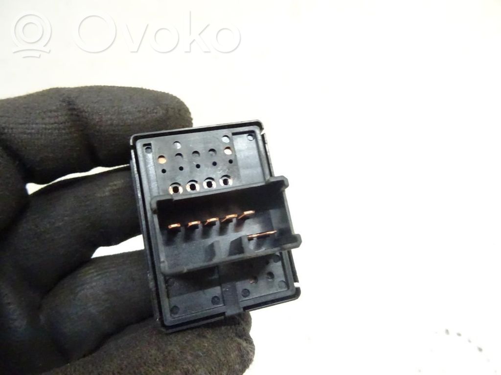 Suzuki Jimny Wing mirror switch 