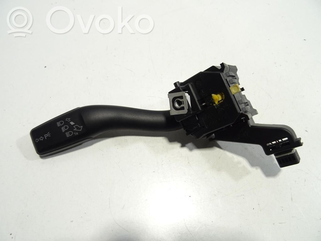 Audi TT TTS Mk2 Palanca de intermitentes 