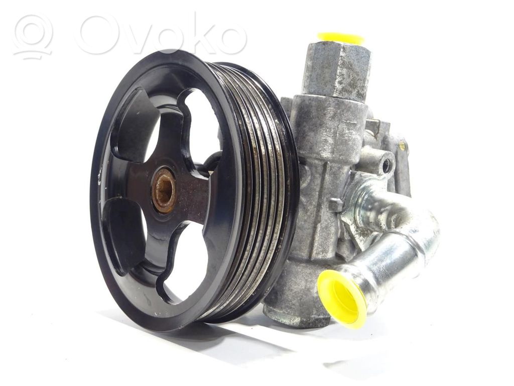 Ohjaustehostimen pumppu   5151017AD