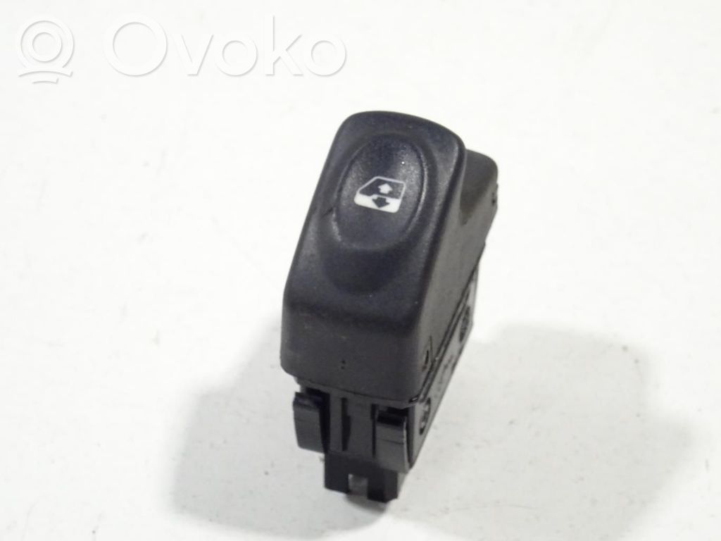 Renault Clio II Interrupteur commade lève-vitre 