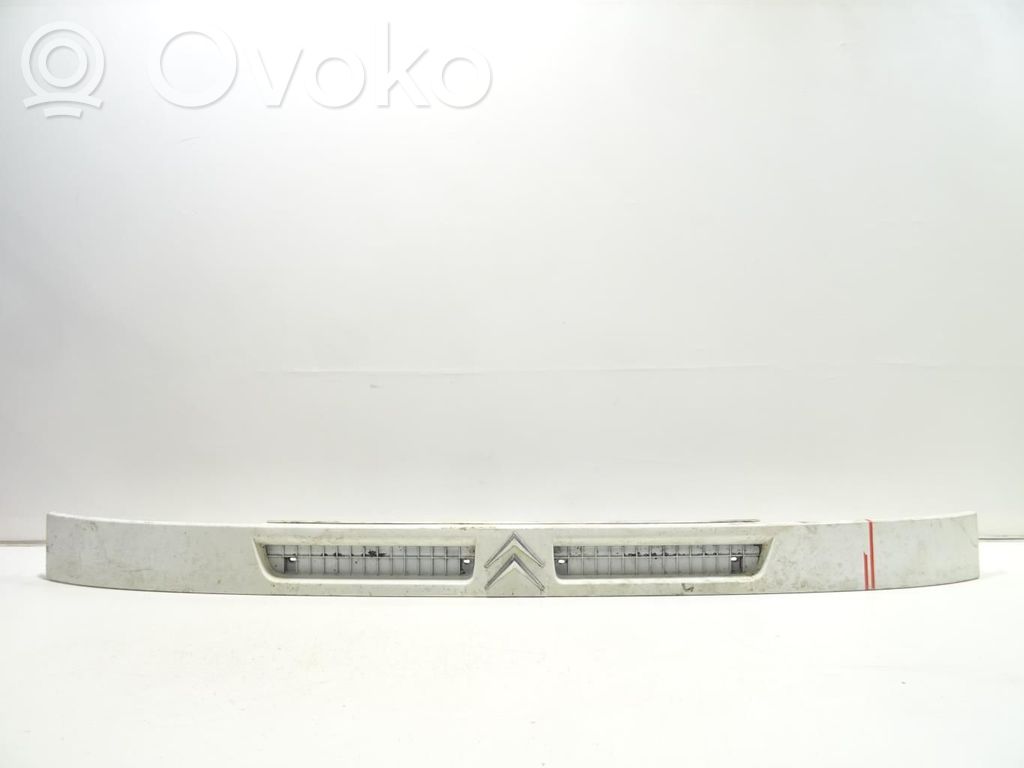 Citroen Jumper Etusäleikkö 