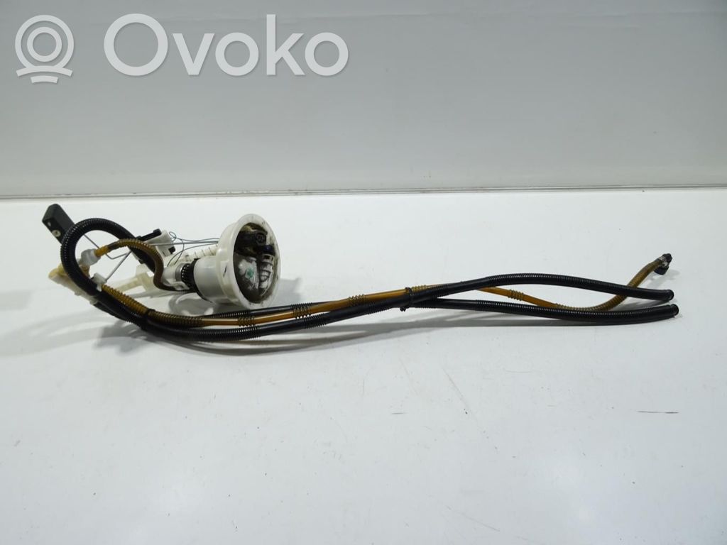 BMW 1 E81 E87 Fuel level sensor 
