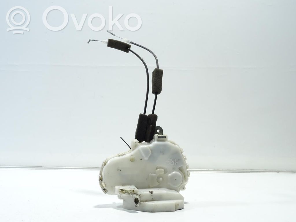 Honda CR-V Rear door lock 