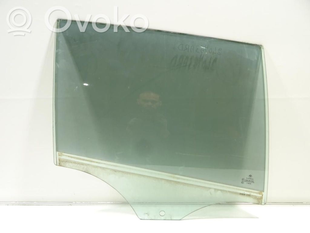 BMW 3 E90 E91 Rear door window glass 