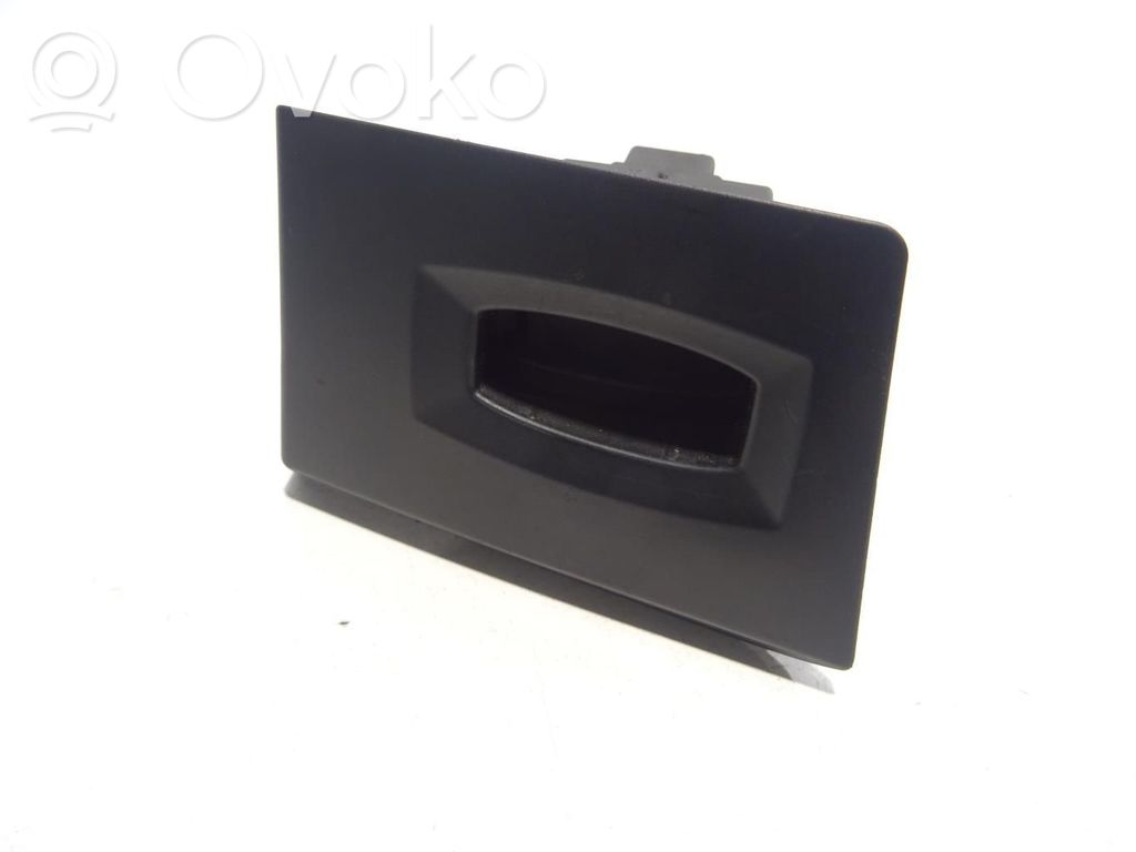 Lector de tarjeta/llave de arranque   66126954719