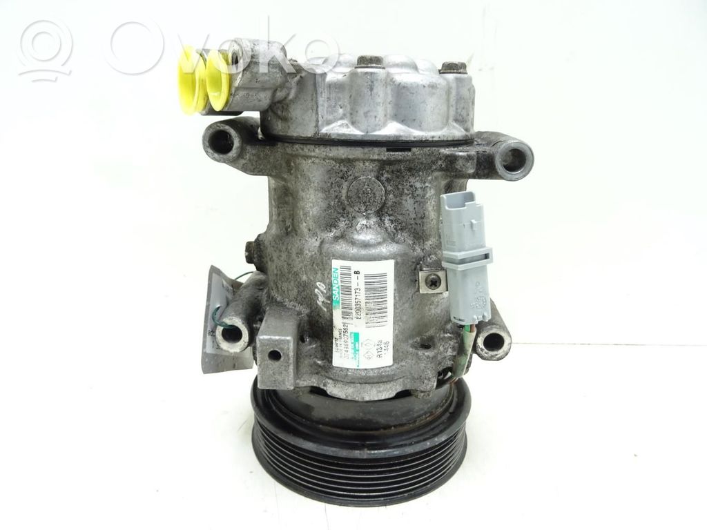 Renault Clio III Compresseur de climatisation 