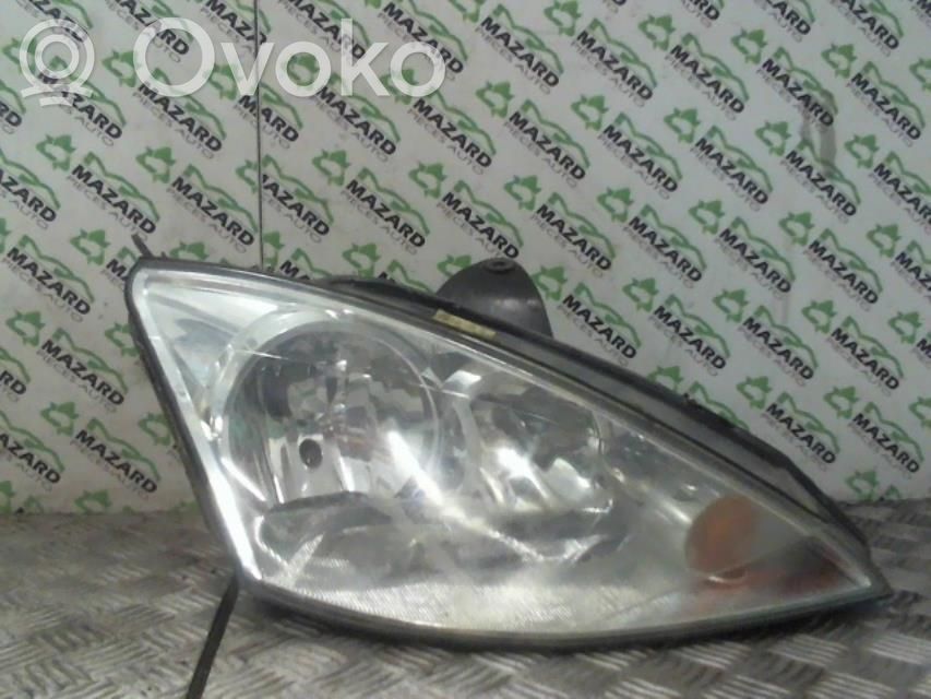 Ford Focus Headlight/headlamp 