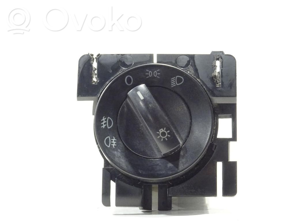 Volkswagen Multivan T5 Interruptor de luz 
