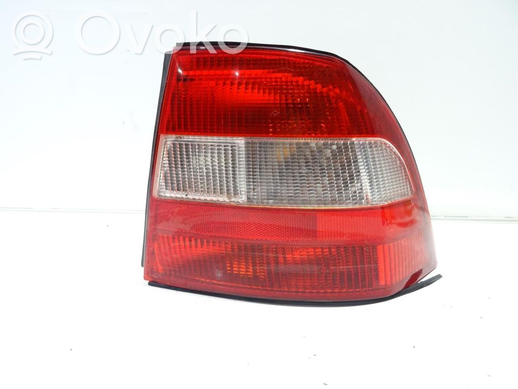 Opel Vectra B Lampa tylna 