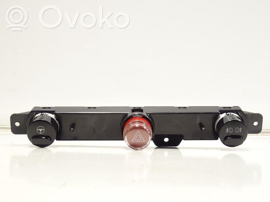 Fiat 500 Hazard light switch 