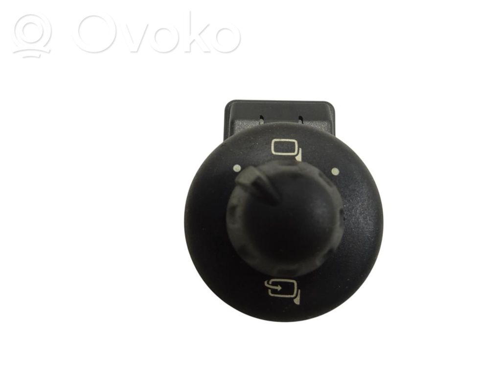 Mini Cooper Countryman R60 Wing mirror switch 