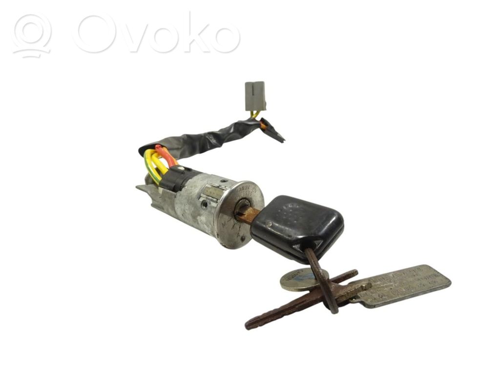 Renault 21 Užvedimo spynelė 