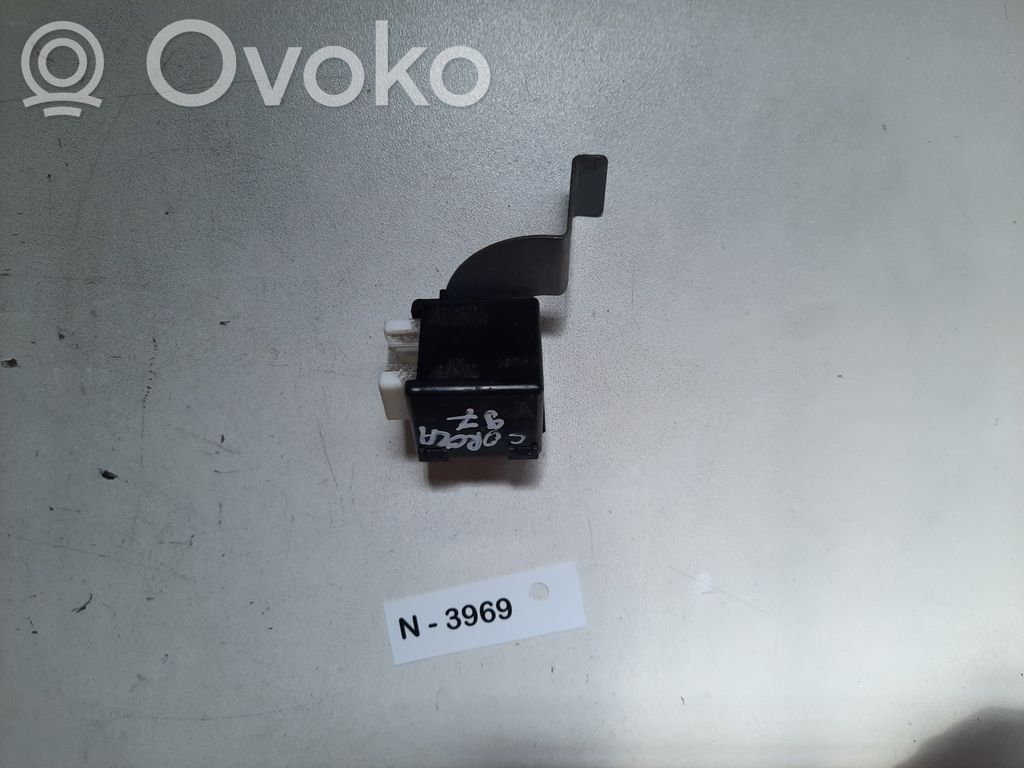 Otros relés   8963741010