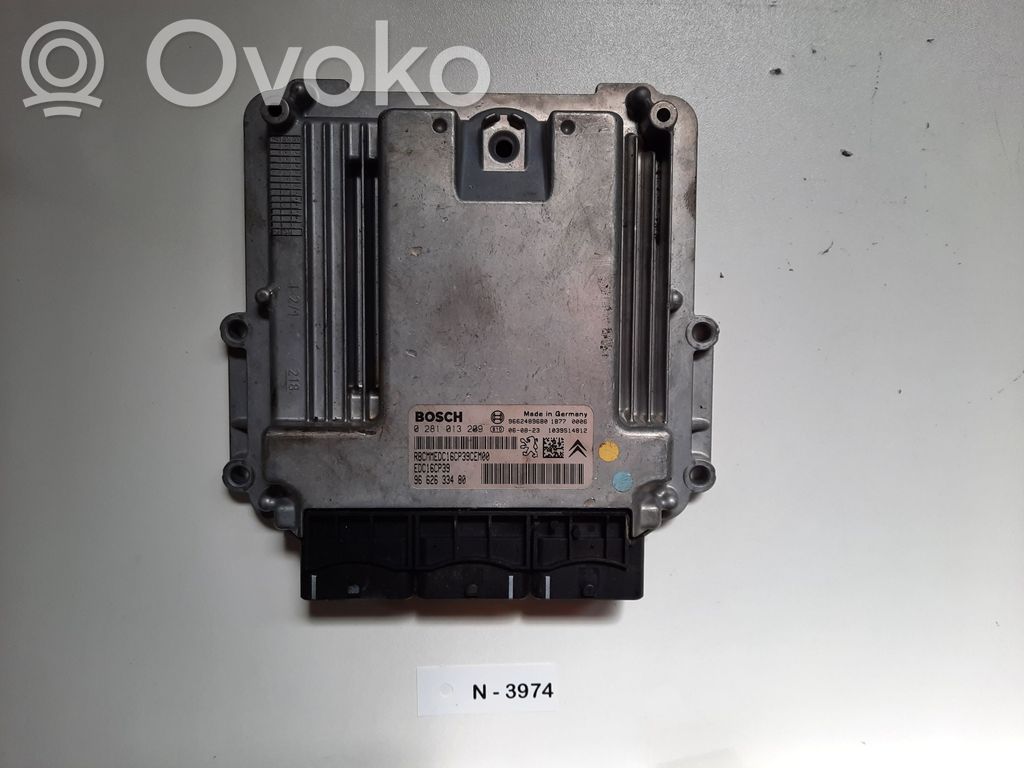 Peugeot 407 Engine control unit/module 