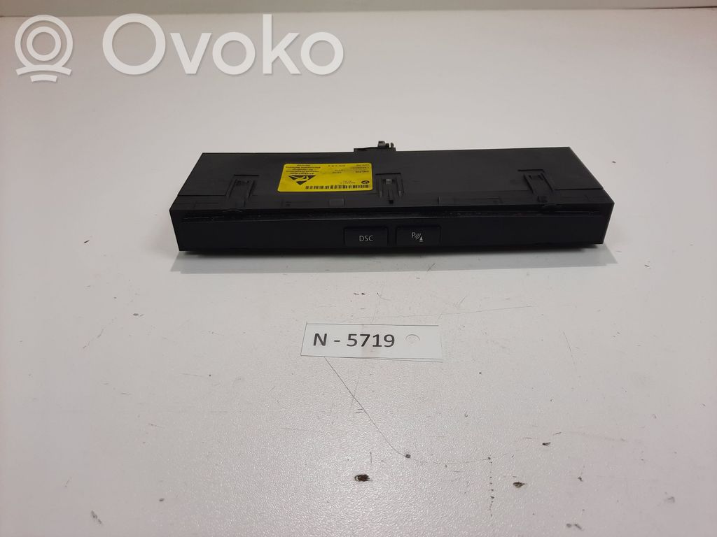 BMW 5 E60 E61 Parking (PDC) sensor switch 