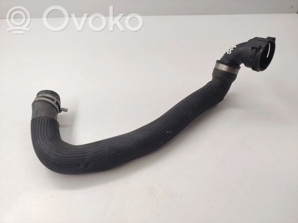 Volvo V60 Engine coolant pipe/hose 