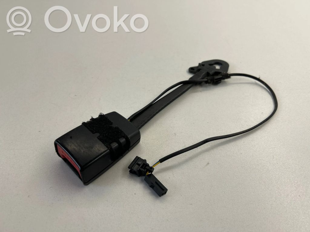 Skoda Superb B6 (3T) Front seatbelt buckle 