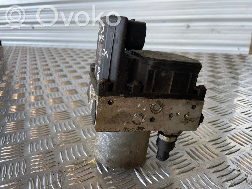 Toyota Corolla Verso E121 Pompa ABS 
