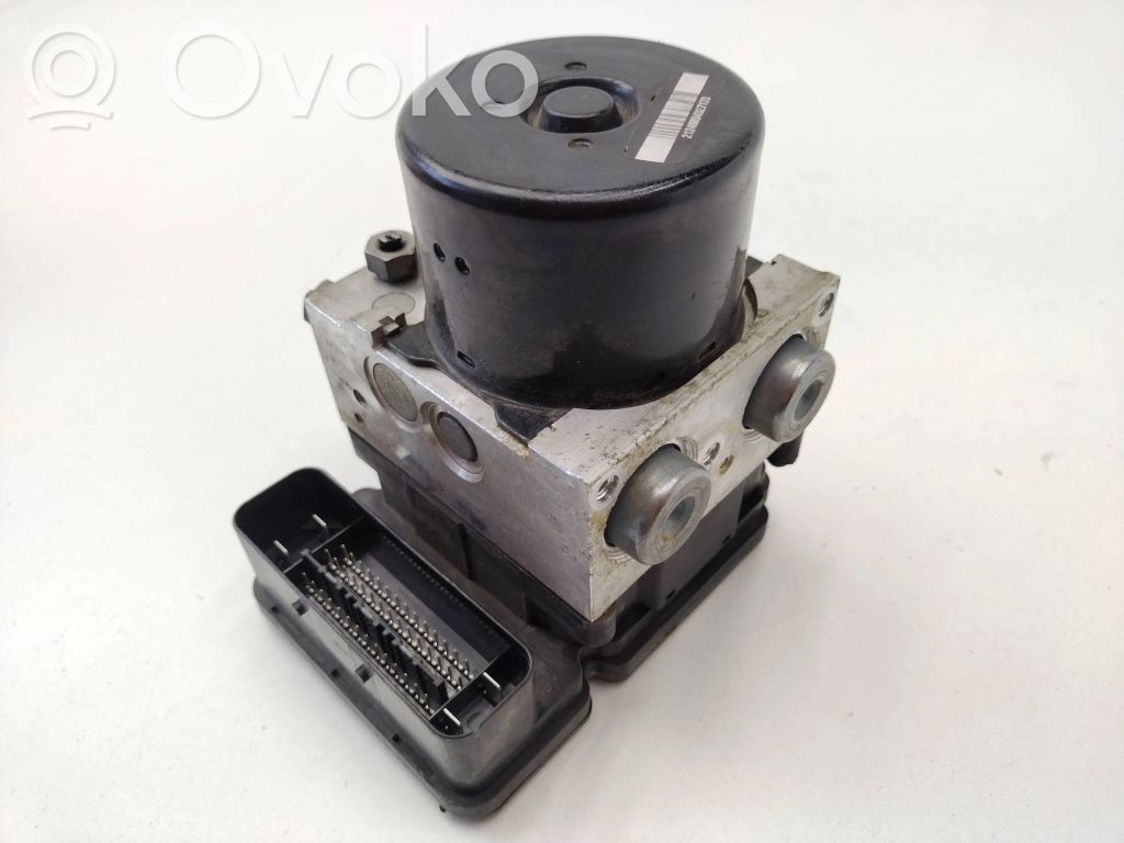 Bomba de ABS   31261142,000404974D0,10092604043