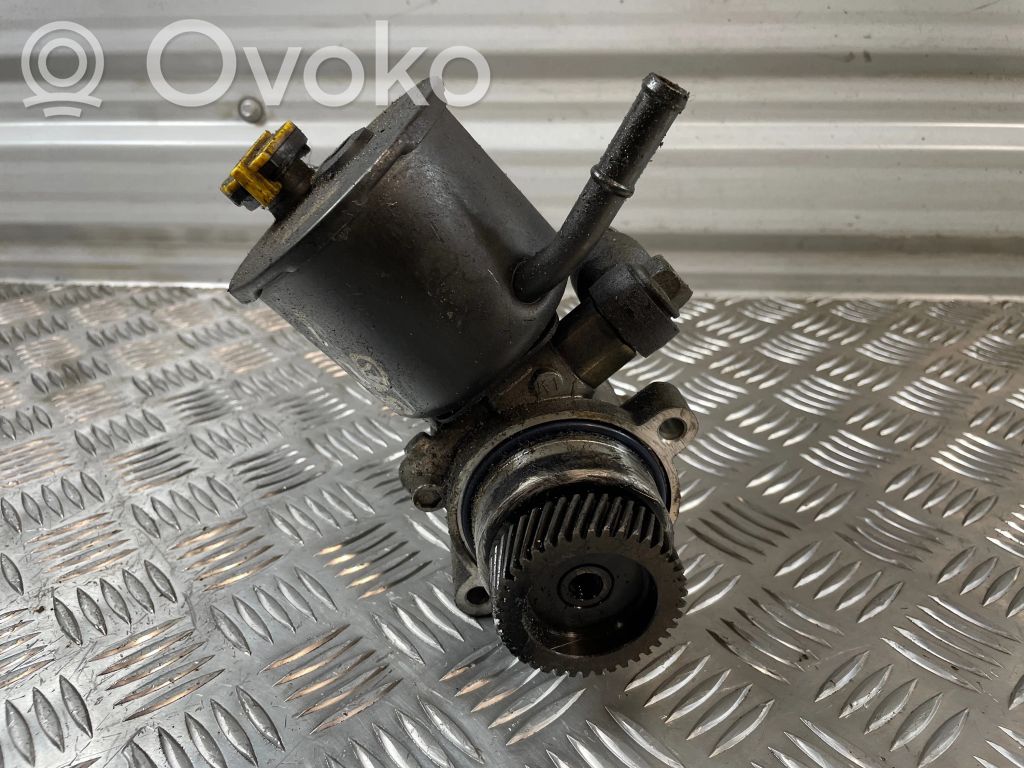 Mazda Premacy Vairo stiprintuvo siurblys 