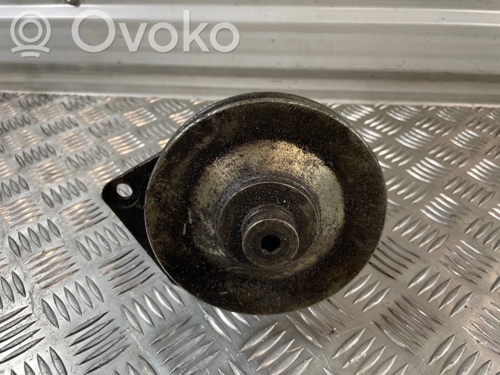Renault Megane I Ohjaustehostimen pumppu 