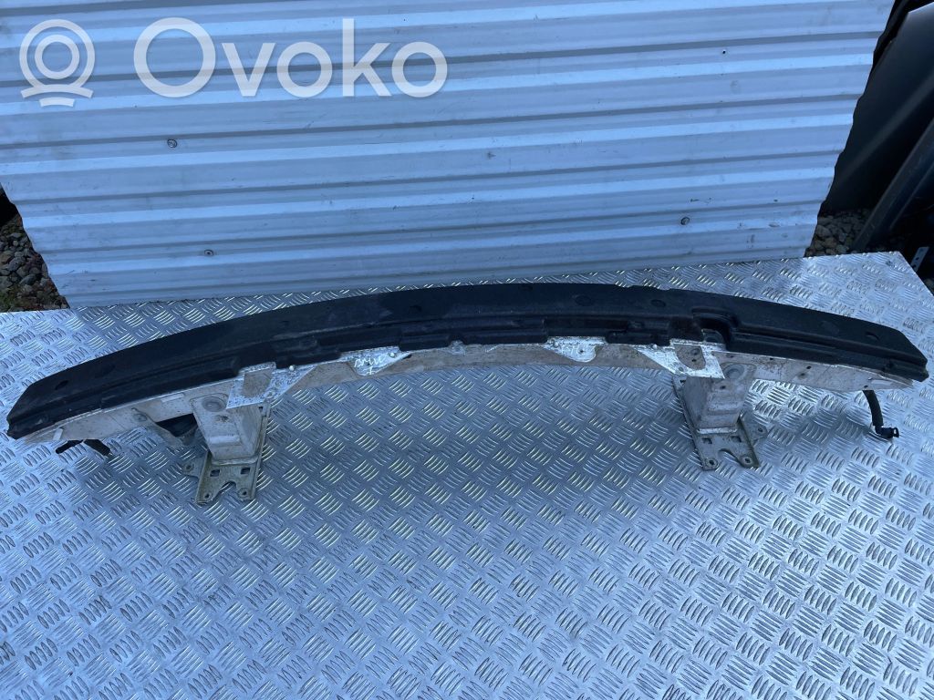 BMW 7 E65 E66 Priekšpusē bampera sija / balka 