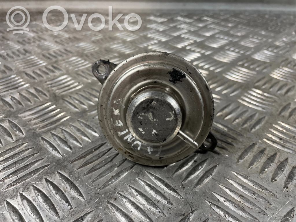 Opel Frontera B Válvula EGR 