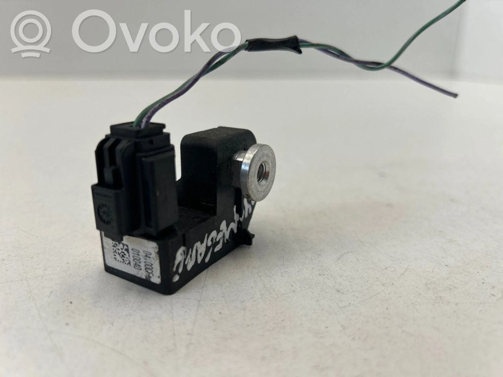 Renault Megane II Airbagsensor Crashsensor Drucksensor 
