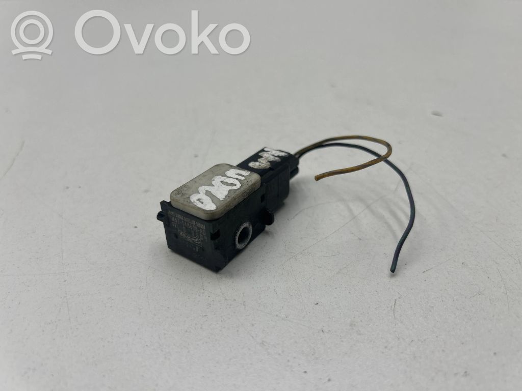 Ford Mondeo Mk III Oro pagalvių smūgio daviklis 