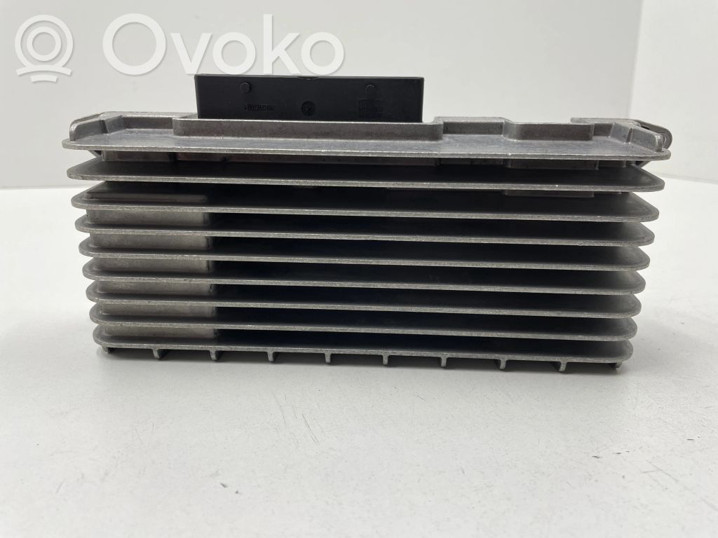 Audi A6 S6 C6 4F Sound amplifier 