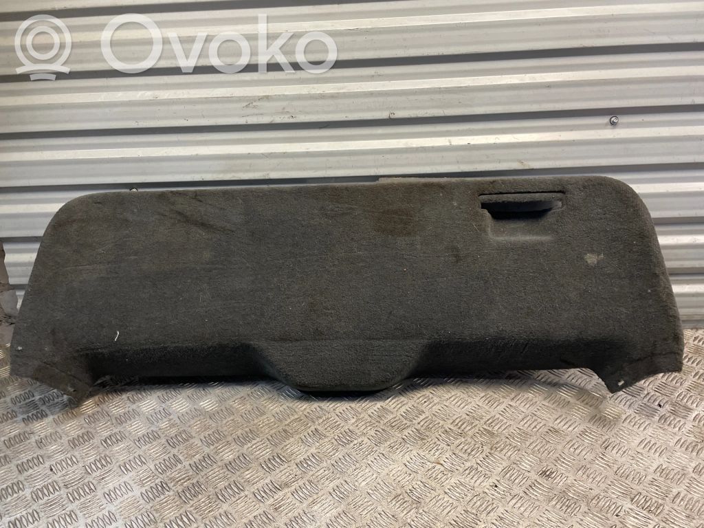 Volvo V70 Tailgate trim 