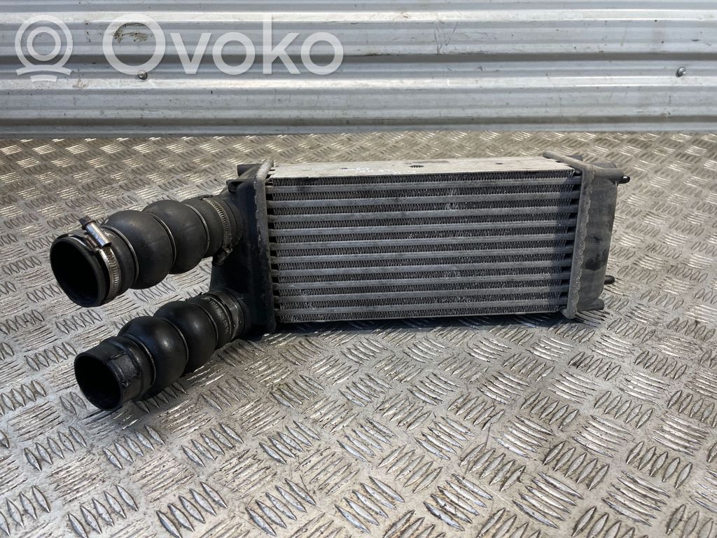 Citroen C4 I Intercooler radiator 
