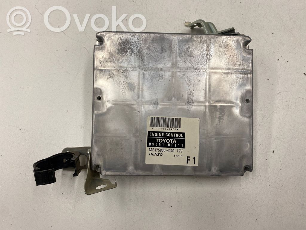 Toyota Corolla Verso AR10 Engine control unit/module 