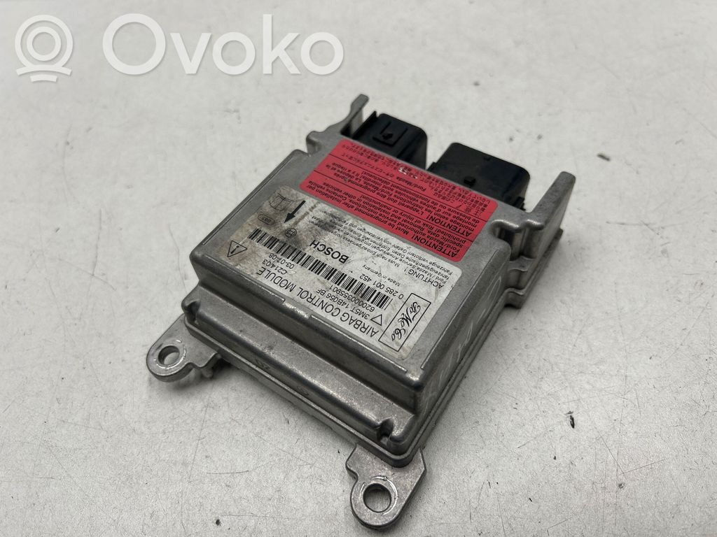 Ford Focus C-MAX Airbag control unit/module 