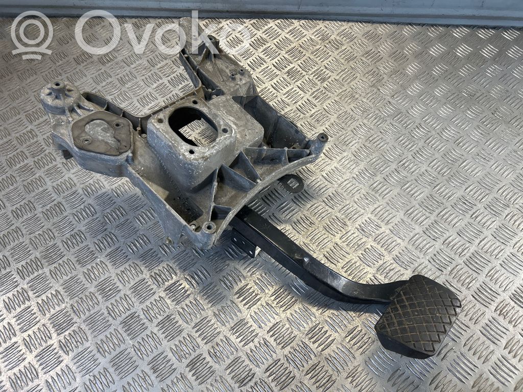 Volkswagen Touareg I Pedale del freno 