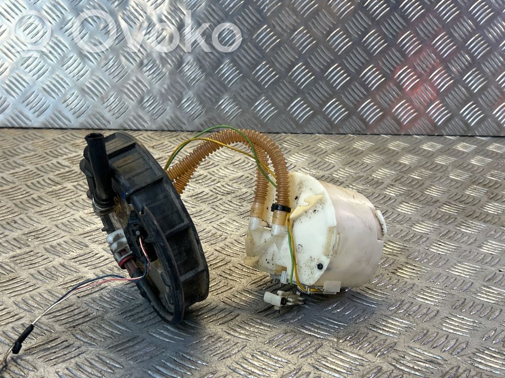 Ford Mondeo Mk III Pompa paliwa w zbiorniku 
